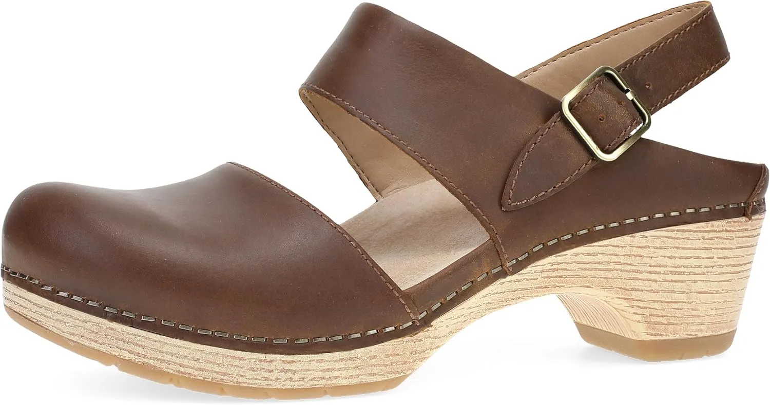 Dansko Lucia Closed-Toe Sandals for Women - Linings from Recycled Materials and Leather for Breathability- Lightweight Rubber Outsole for Long-Lasting Wear