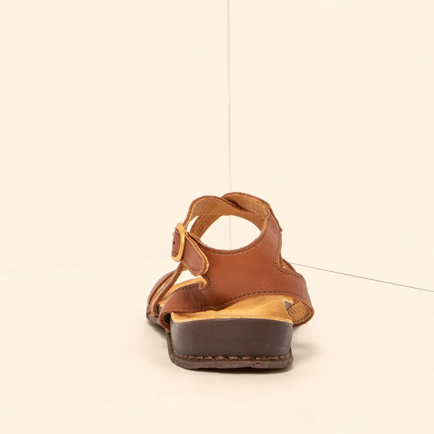 El Naturalista Women's Classic Flat Sandal