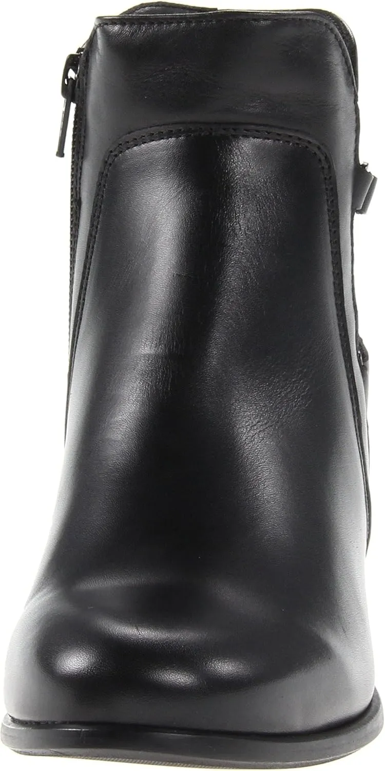 La Canadienne Women's Sharon Leather Bootie