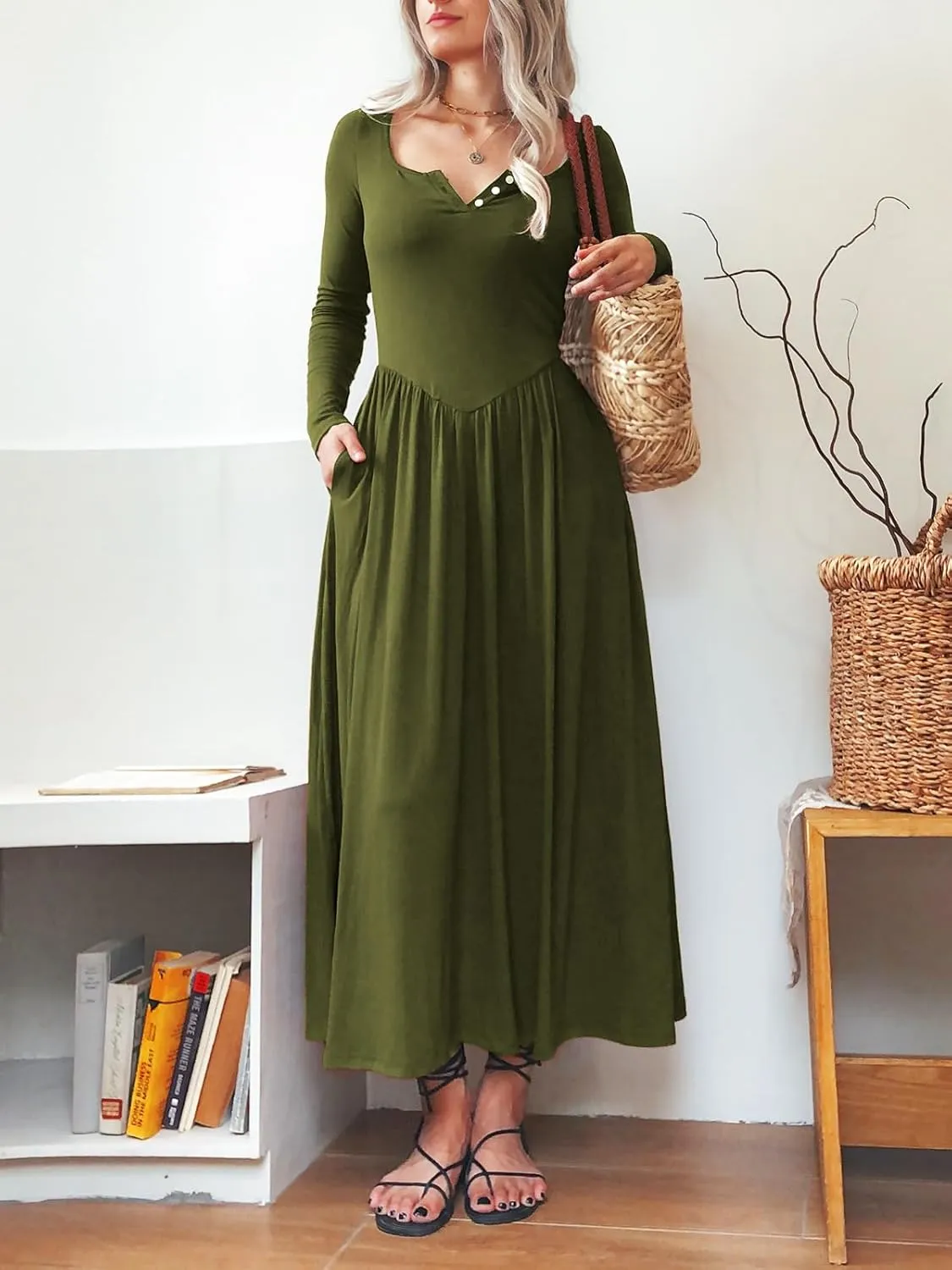 Long Sleeves Maxi Dress for Women A Line 2024 V Neck Casual Button Boho Tshirt Long Dress with Pockets