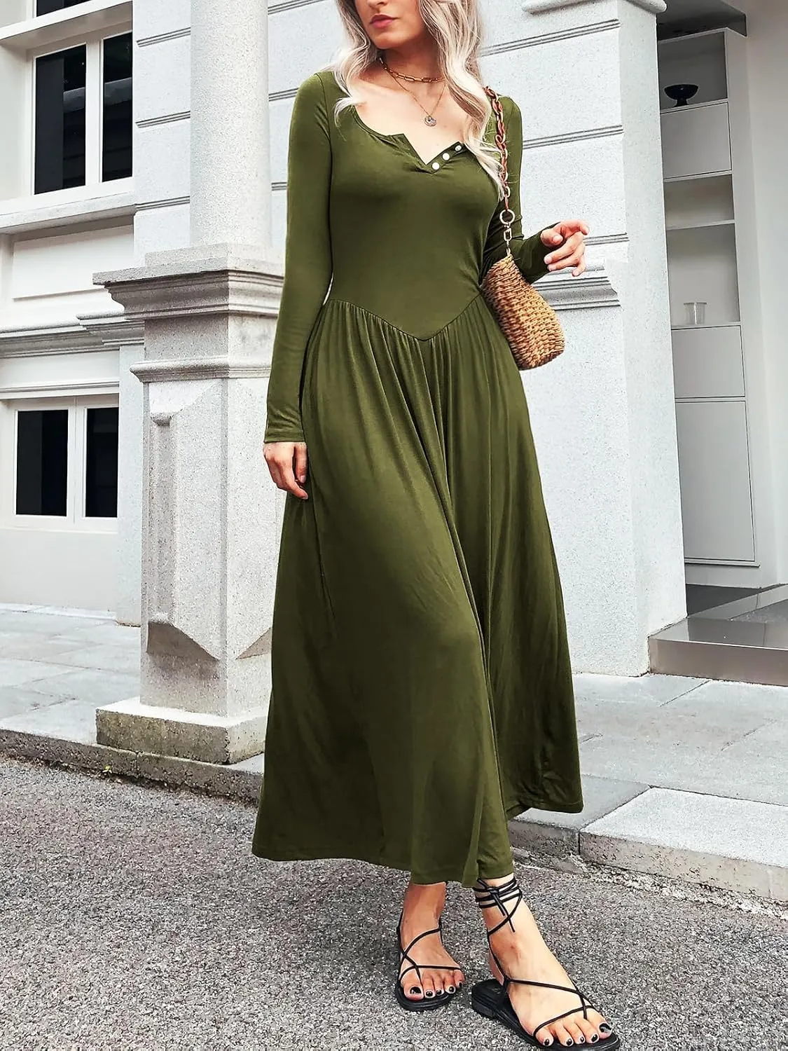 Long Sleeves Maxi Dress for Women A Line 2024 V Neck Casual Button Boho Tshirt Long Dress with Pockets
