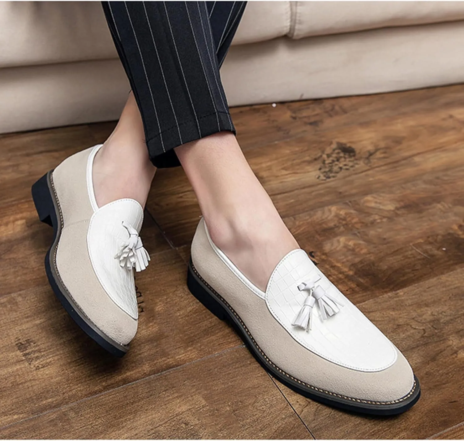 Men Suede Leather Business Loafer Shoes with Tassel Decor Fashion Pattern Slip-on Round Head Low Top Non-Slip Luxury Formal Dress Shoes for Wedding Party