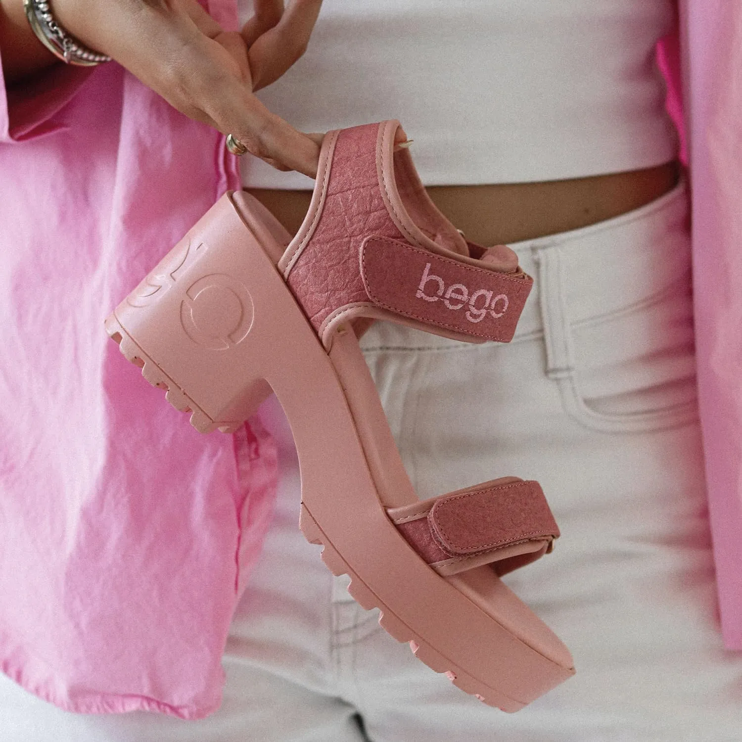 Pineapple Leather Heels for Women Open Toe Lug Sole Platform Fashion Block Heel Sandals for Vegan