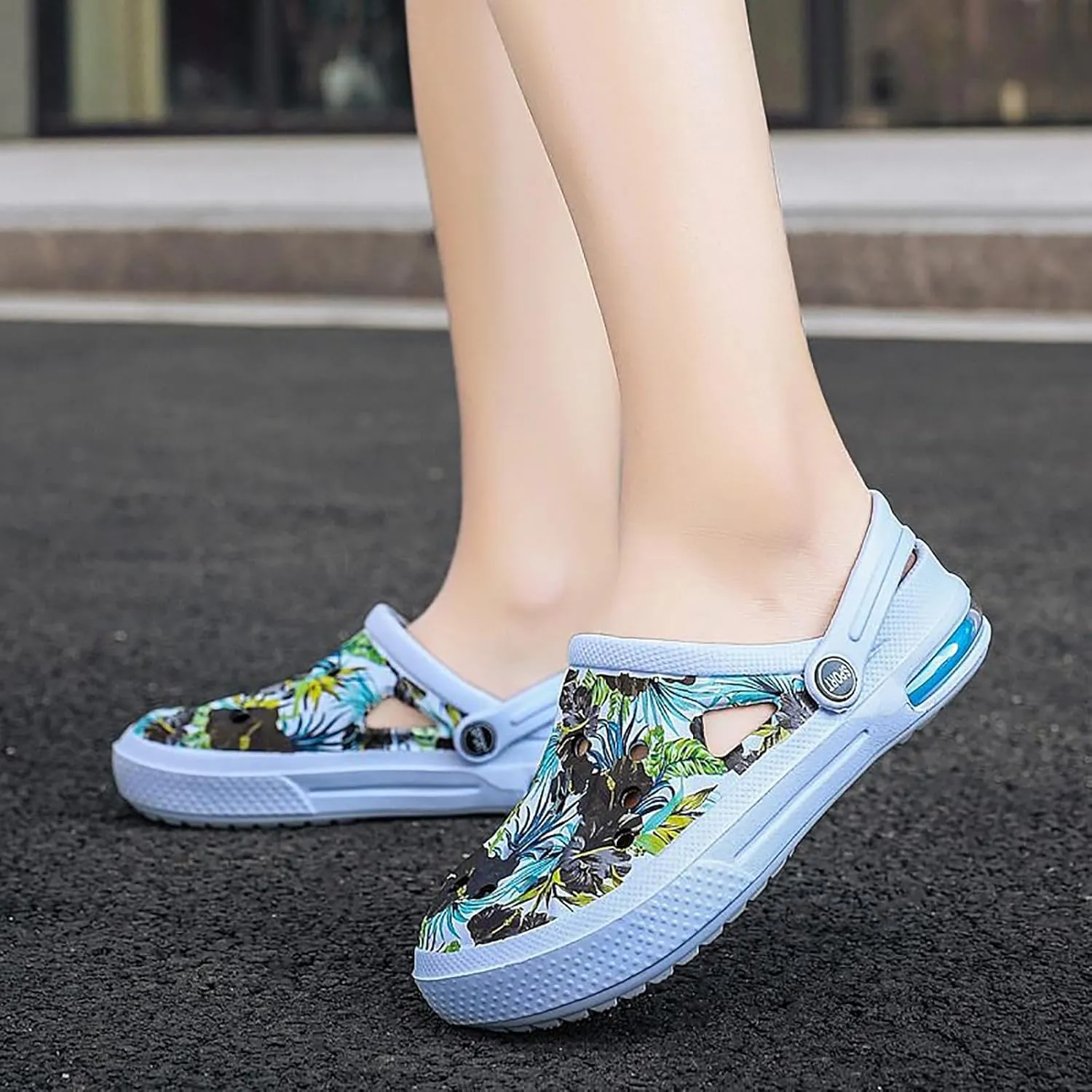 Sunporx Men's and Women's Garden Clogs Shoes with Arch Support Shock-Absorbing Sole Unisex Comfort Slip-on Sandals Beach Slippers