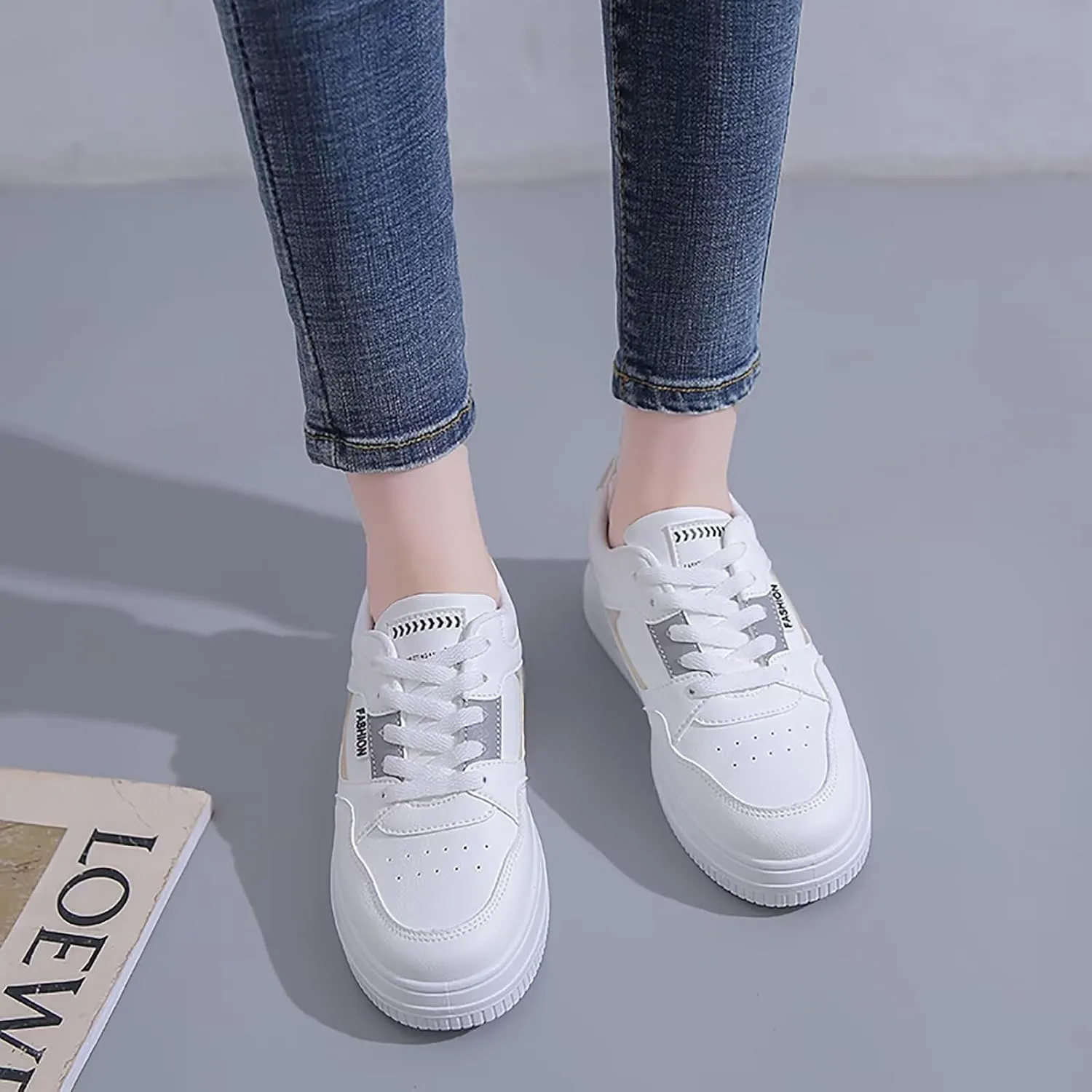 TERBOFIN Skate Shoes for Women White Walking Shoes Fashion Sneakers Casual Shoes Lightweight