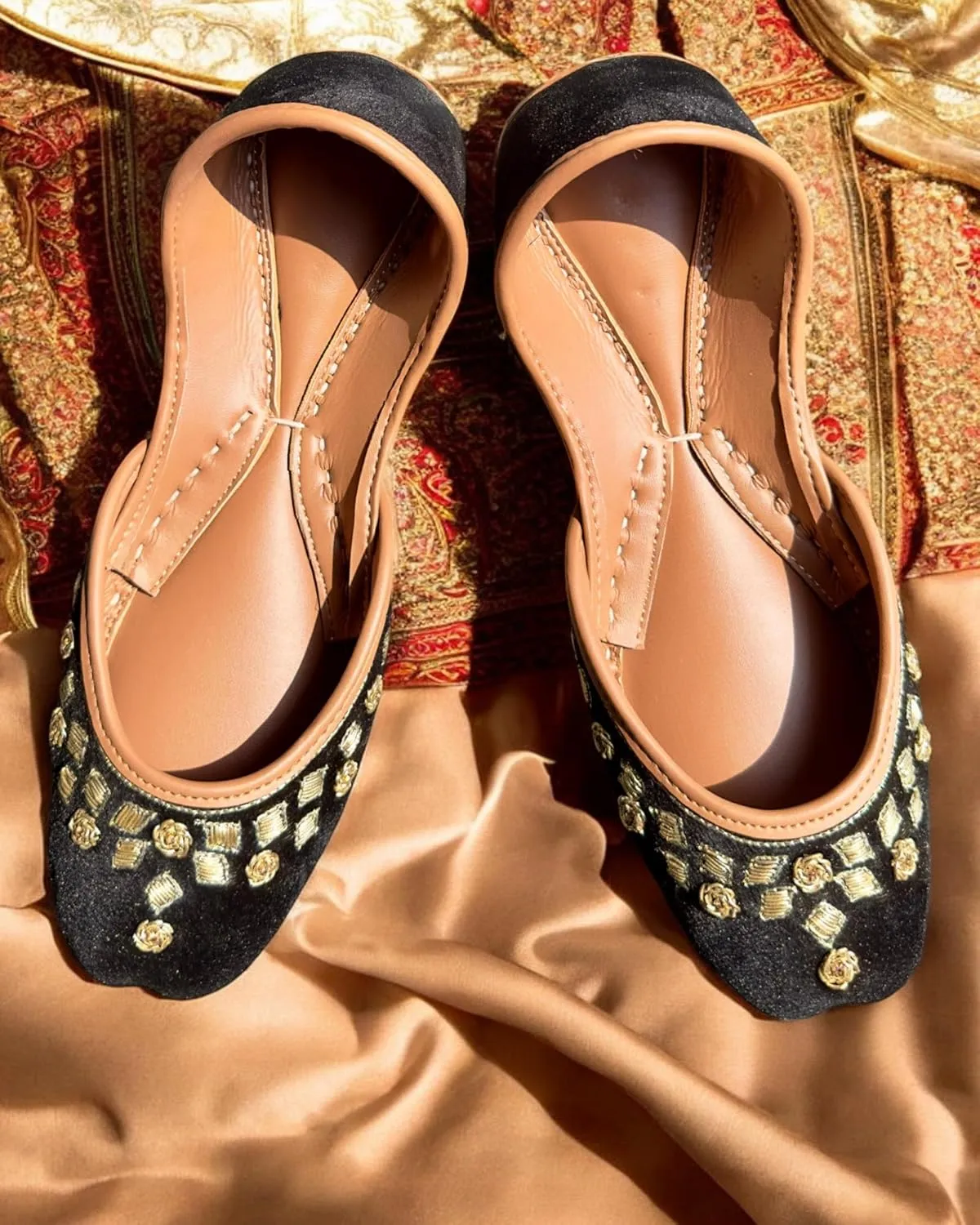 Women's Slip On Traditional Handmade Khussa Bridal Mojari Punjabi Jutti Ethnic Ballet Flats
